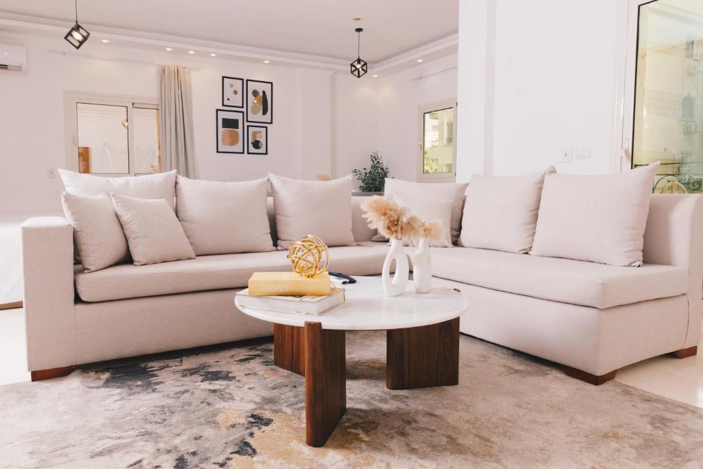 VIOLA by Elegant Hospitality - near Waterway Mall - 14