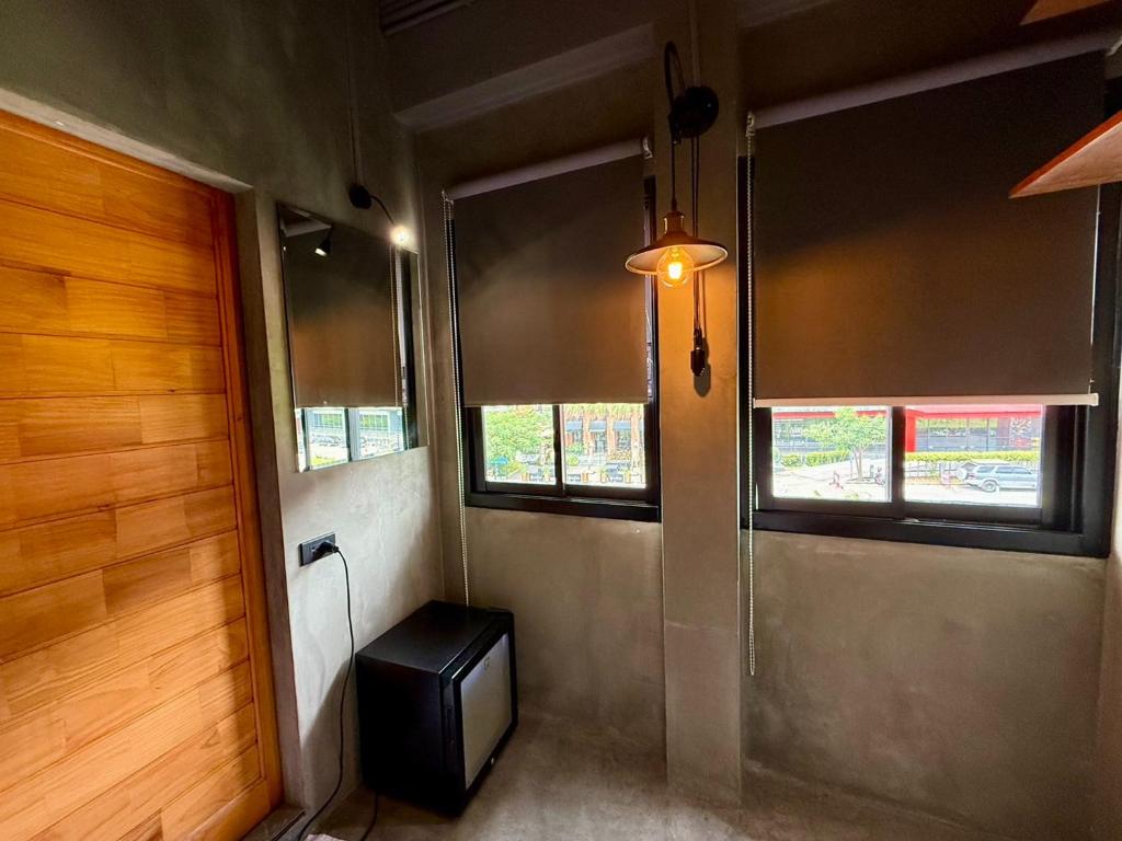 Sukhum Rajamangala-Phatthanakan Rooms - Resim 22