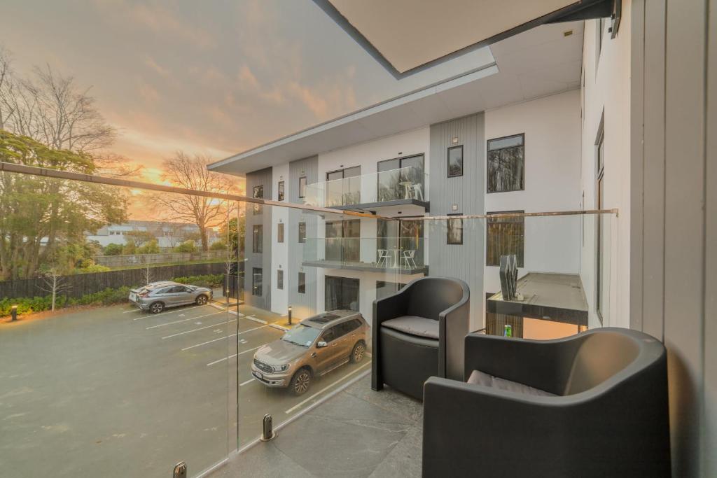 Modern Inner City Retreat-Walk to Parks and Cafes - Resim 16