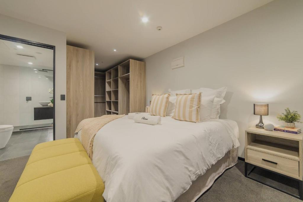 Modern Inner City Retreat-Walk to Parks and Cafes - Resim 36