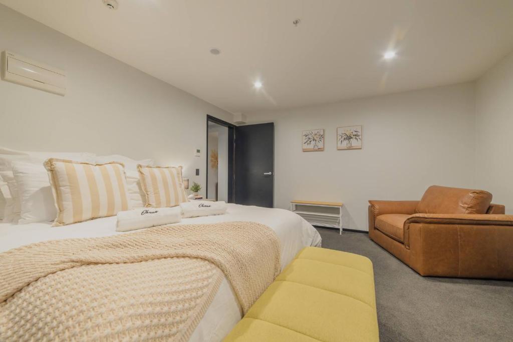 Modern Inner City Retreat-Walk to Parks and Cafes - Resim 39