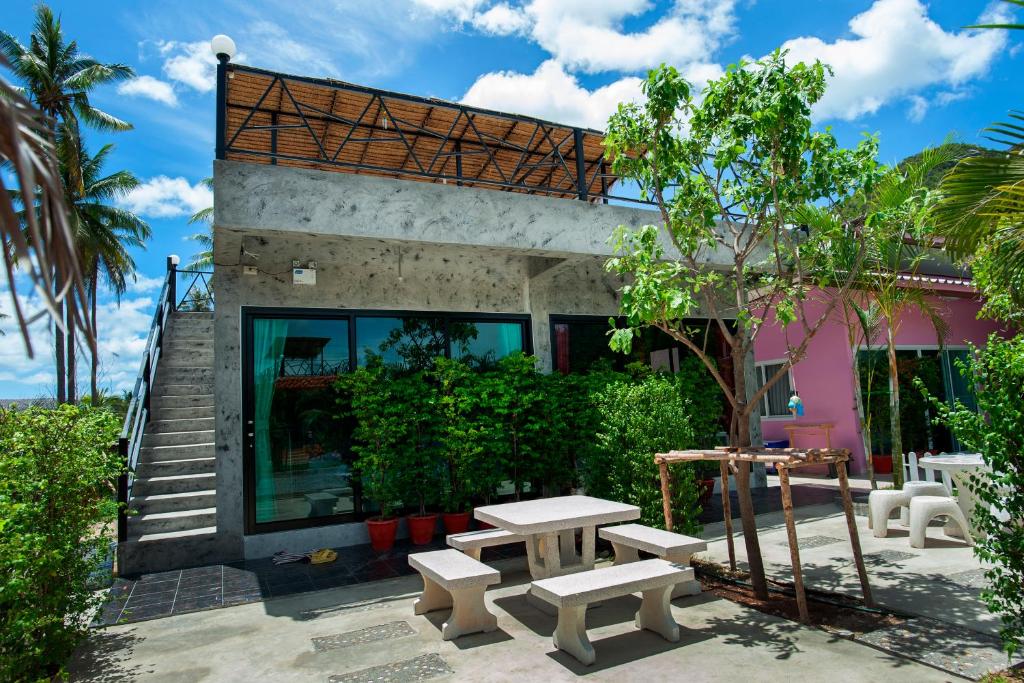 Zahrada ubytování Irak Resort Ao Manao 
