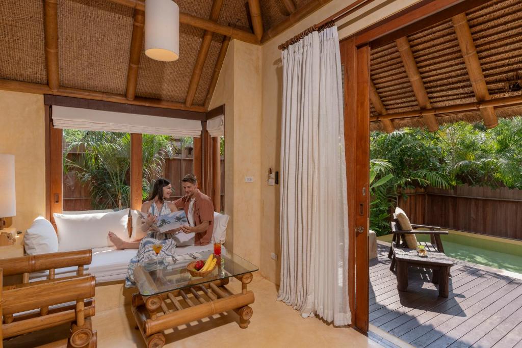 High Season Pool Villa & Spa - 3