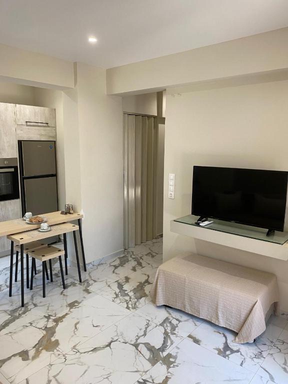 Chalkida Hilltop Apartments - 10