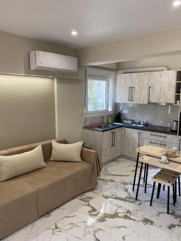 Chalkida Hilltop Apartments - 11