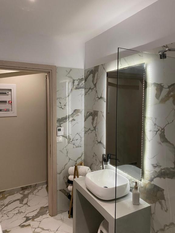 Chalkida Hilltop Apartments - 16