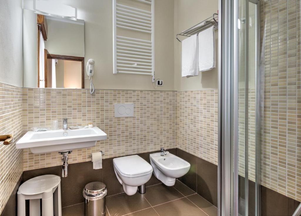 Koupelna v ubytování Hotel Kent