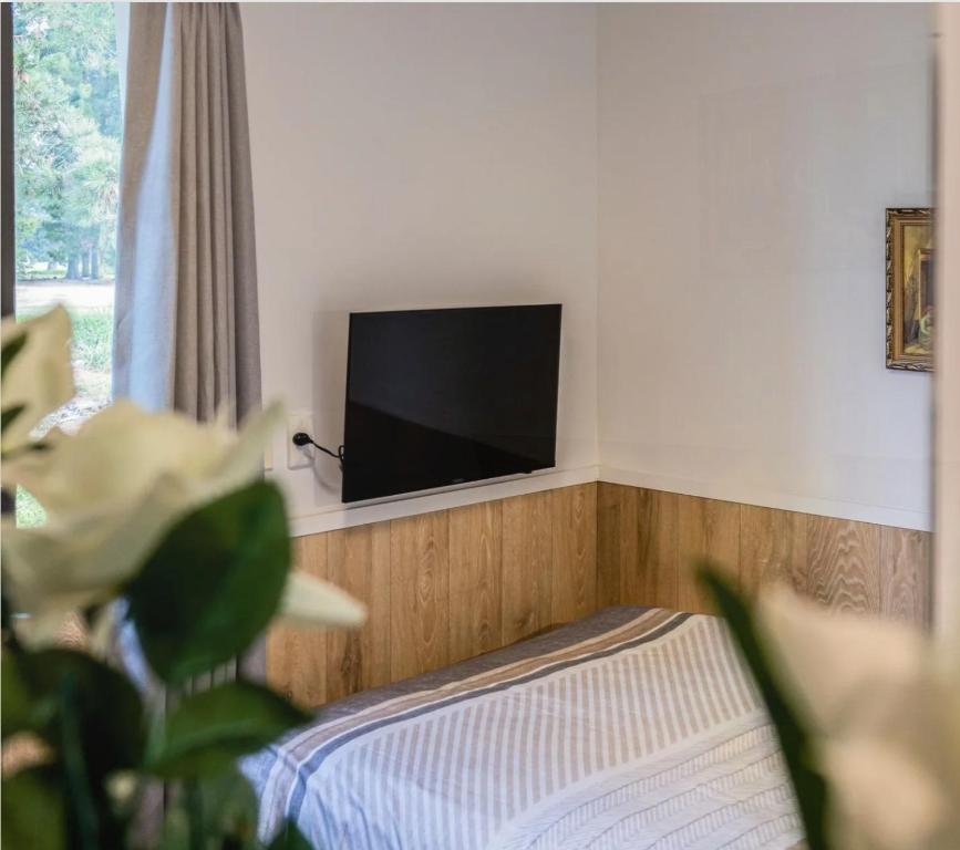 Harewood Lodge - Resim 15