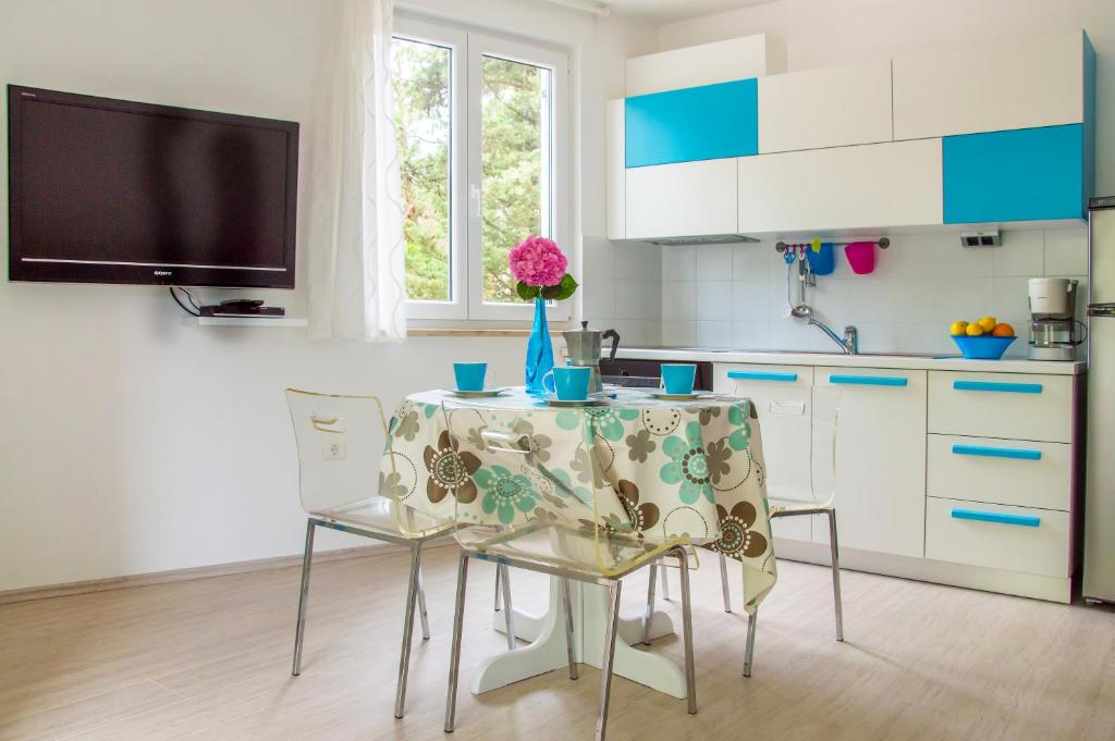 Apartments Punta by Sea - 2