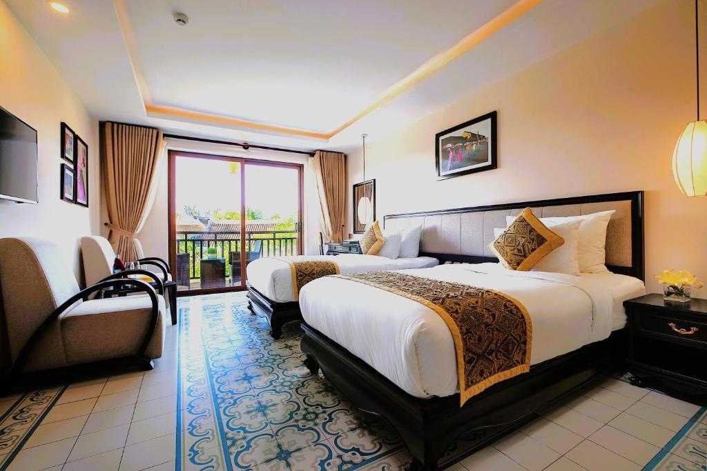 Phòng Premium Deluxe Giường Đôi/2 Giường Đơn Có Ban Công