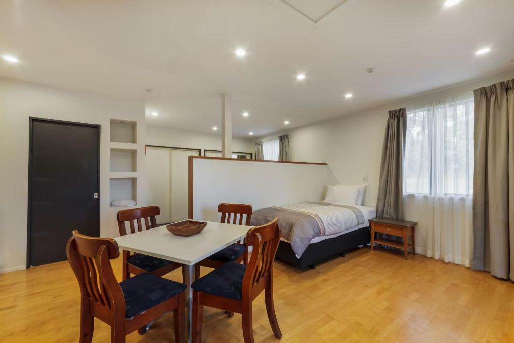 Harewood Lodge - Resim 16