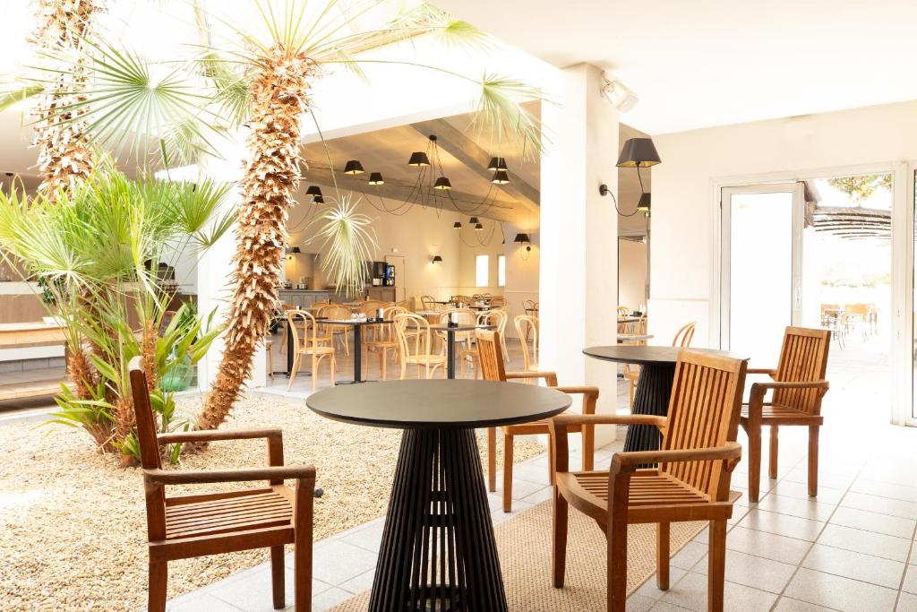 Golden Tulip Avignon Le Paradou - Resim 11