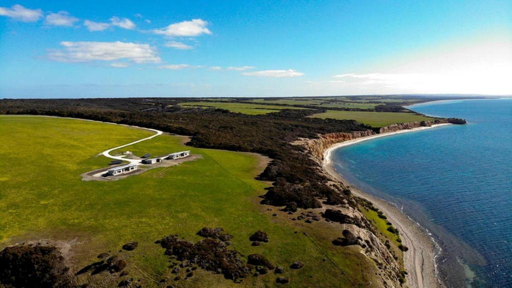Picture Idea: Eco Luxury Villa With Stunning Ocean Views Perfect For A