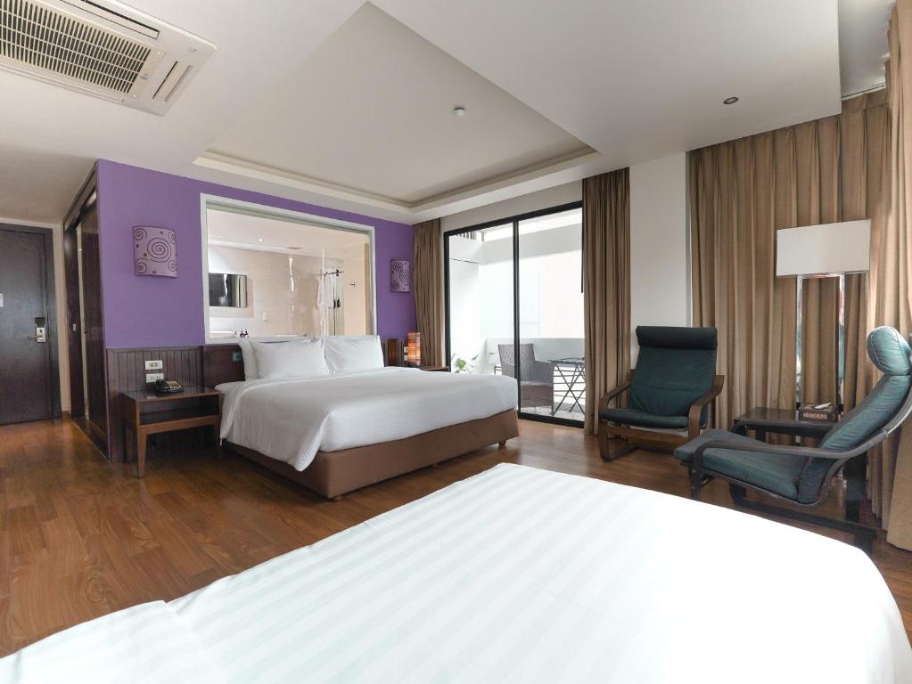 
Triple Room with Balcony
