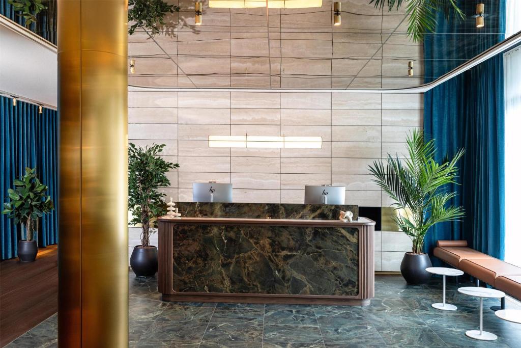 Radisson Blu Media Harbour Hotel, Düsseldorf - Resim 3