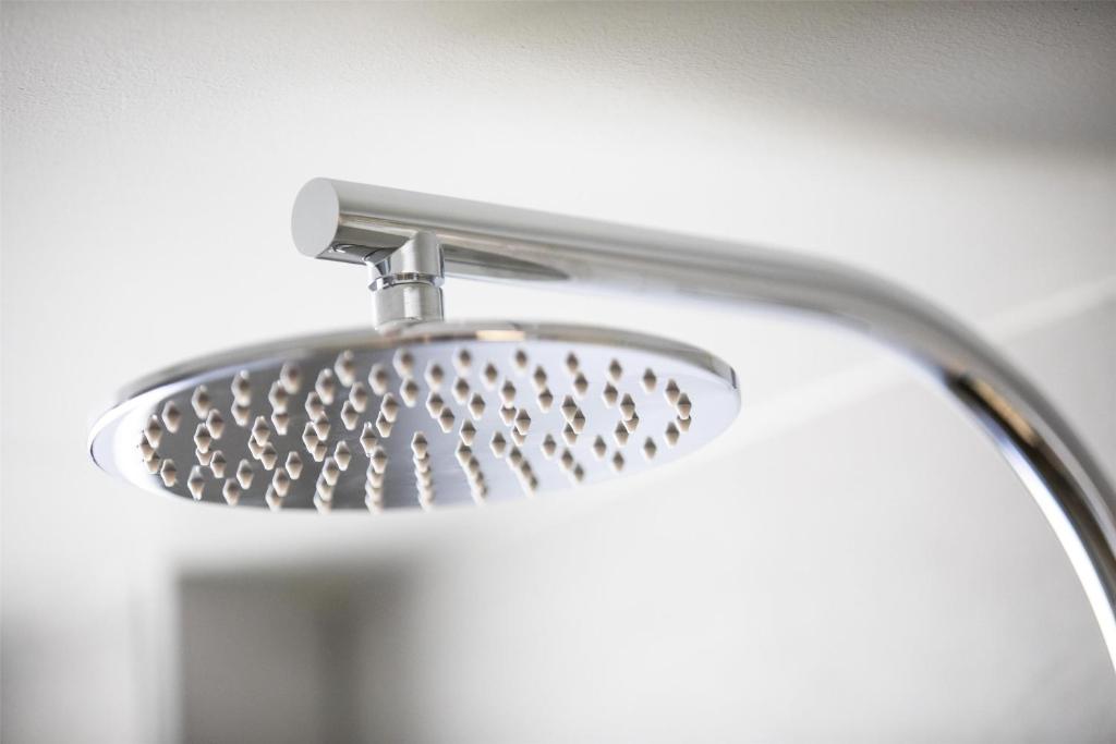 Nightcap at Prince of Wales Hotel - Resim 11