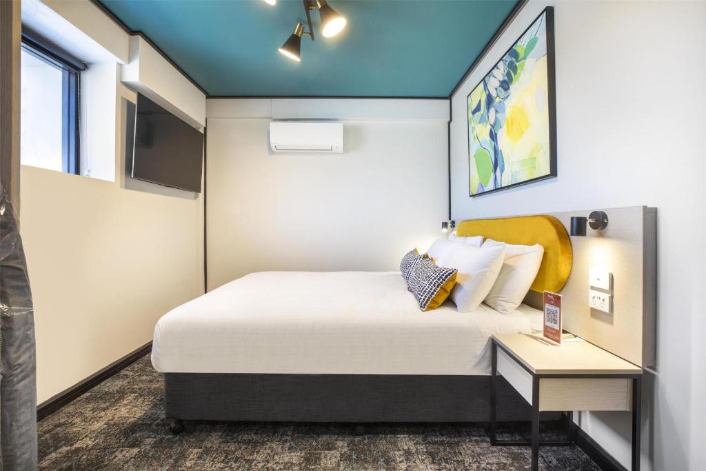 Nightcap at Prince of Wales Hotel - Resim 8