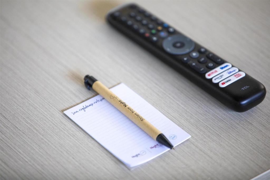 Nightcap at Prince of Wales Hotel - Resim 27