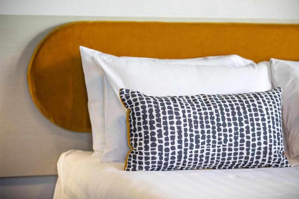 Nightcap at Prince of Wales Hotel - Resim 36