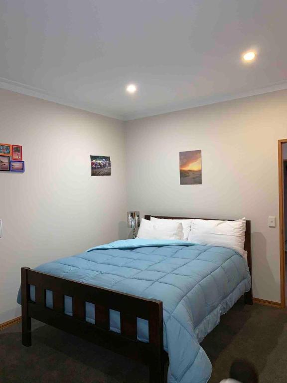 Cheerful country home with 3-bedrooms, 2-bathrooms - Resim 6