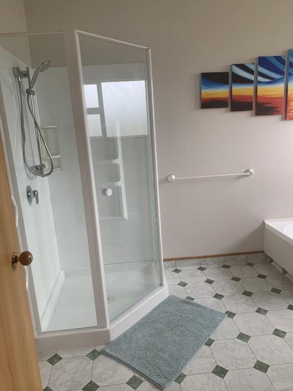 Cheerful country home with 3-bedrooms, 2-bathrooms - Resim 11