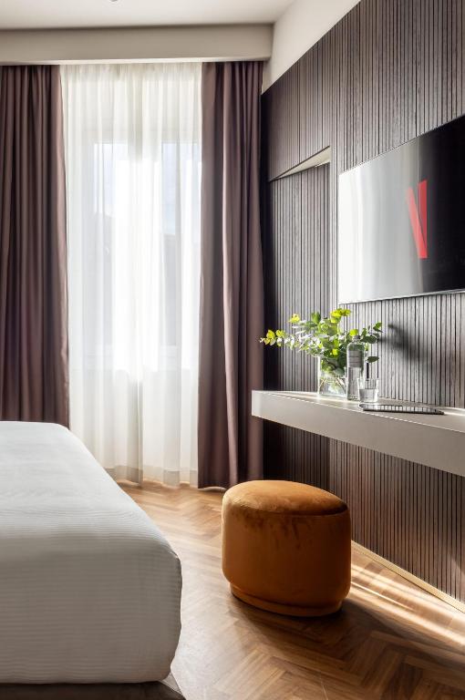 Aramis Deluxe Rooms - 6