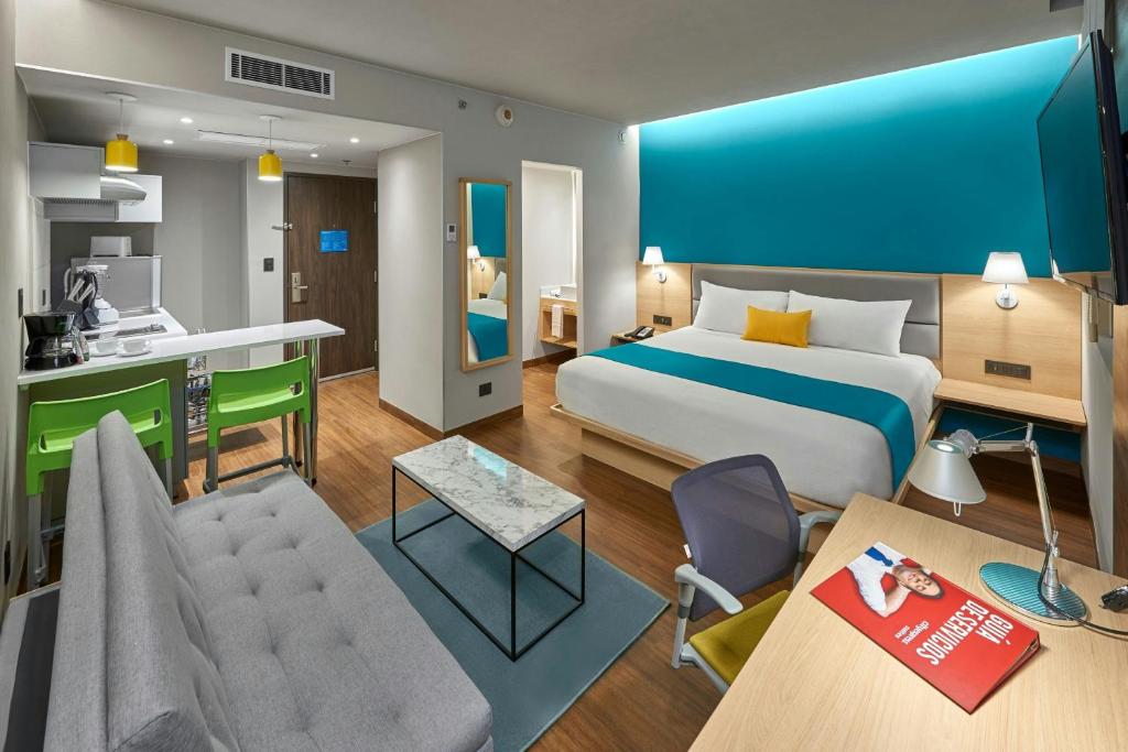 City Express Plus by Marriott Cancun Aeropuerto Riviera