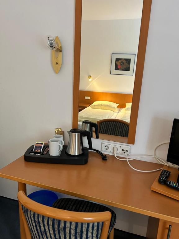 Gästezimmer im Trenner - Double Room With Private Bathroom