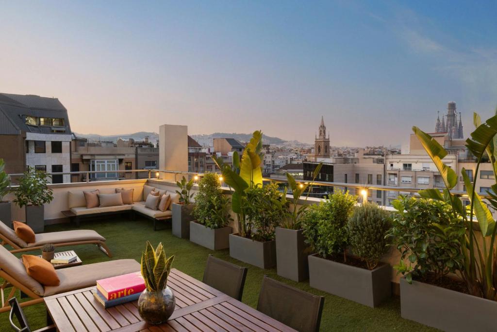 Renaissance Barcelona Hotel - Resim 39