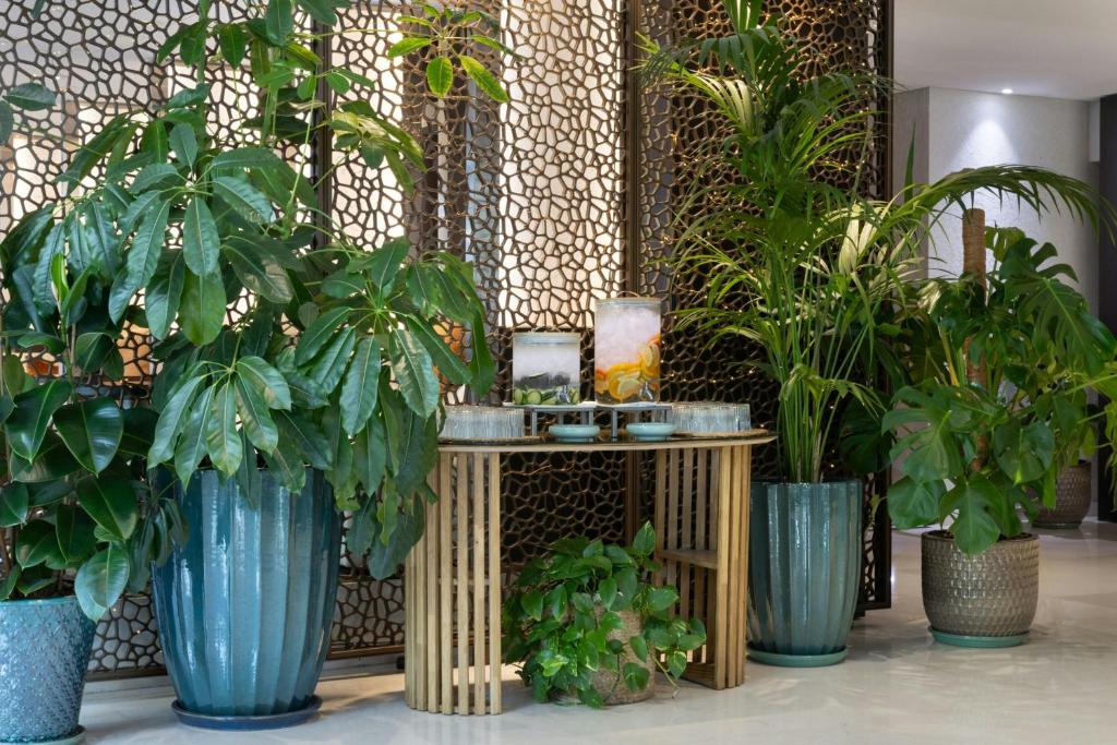 Renaissance Barcelona Hotel - Resim 3