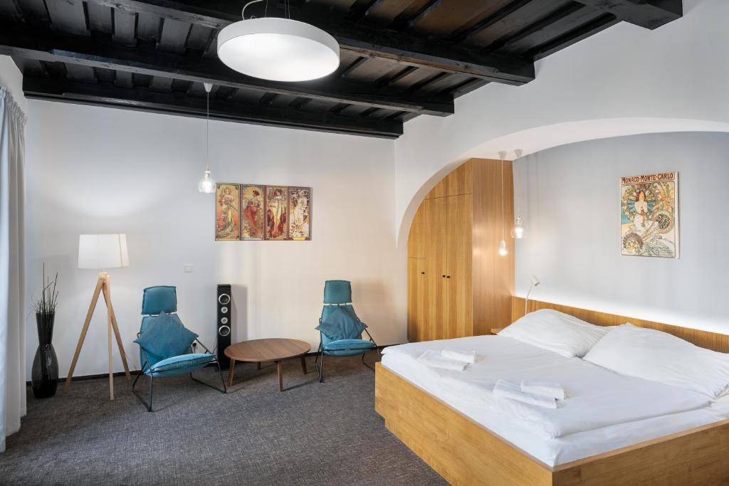 Fancy apartments by Prague Castle - 1