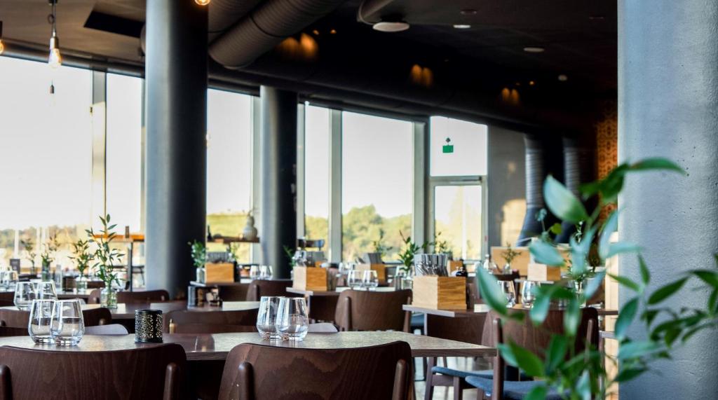 Clarion Hotel Bergen Airport - Resim 14