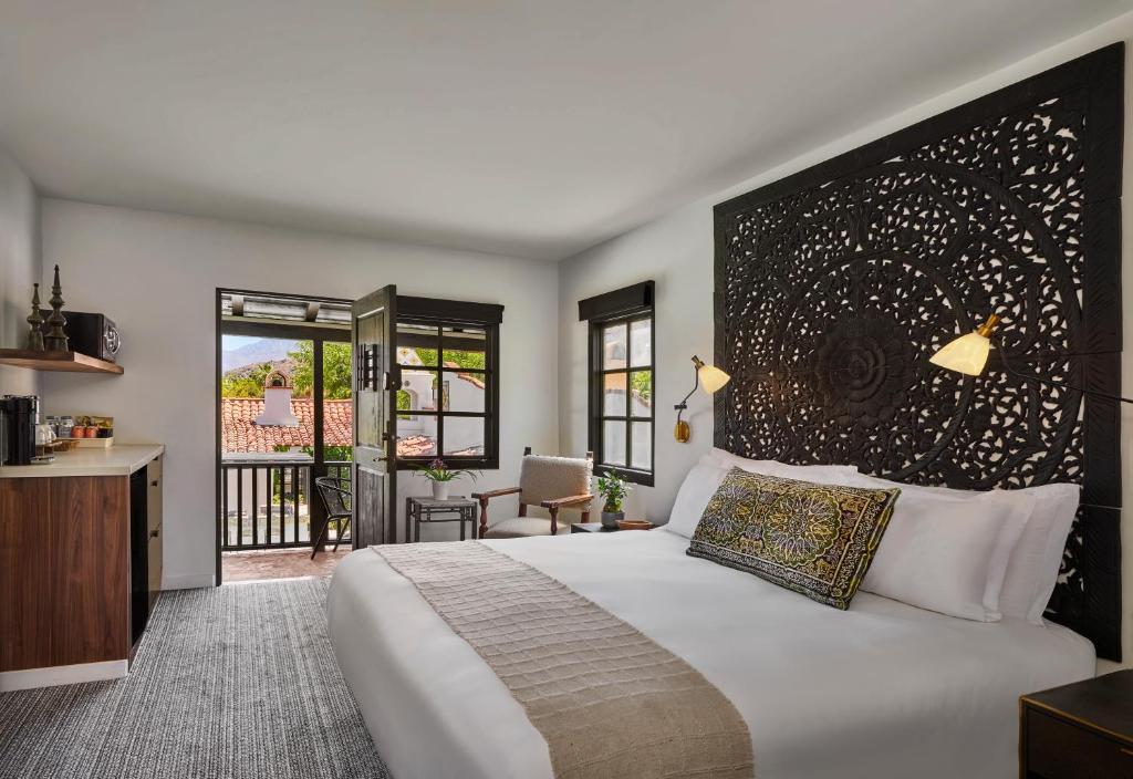Lucille Palm Springs photo