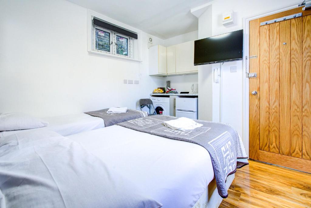 Abbey Hotel - Resim 18