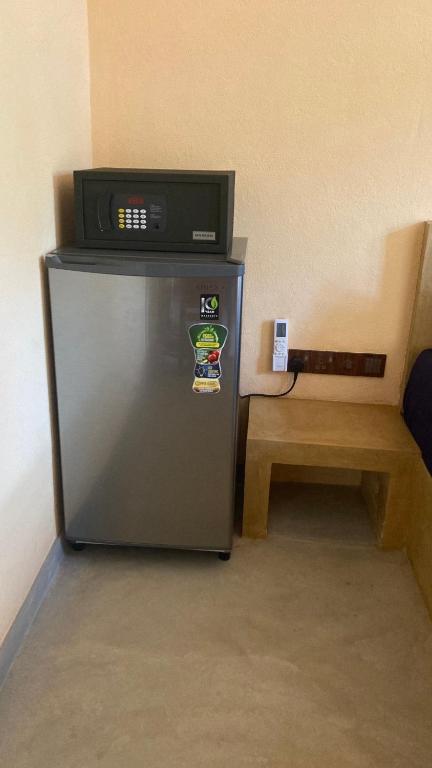 Ayubowan Hiriketiya - 12