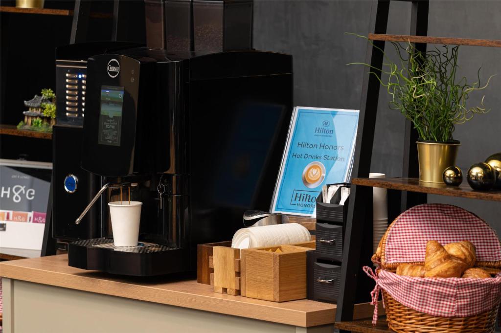 Hilton London Kensington Hotel - Resim 14