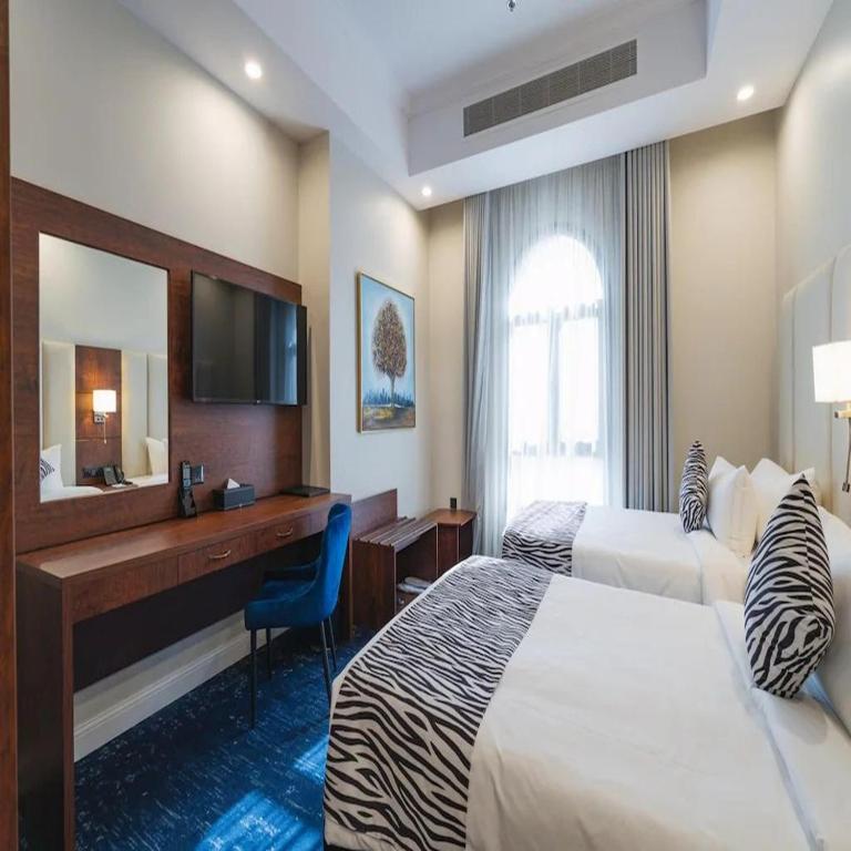 Sunday Jeddah Hotel - Quarto Familiar Superior