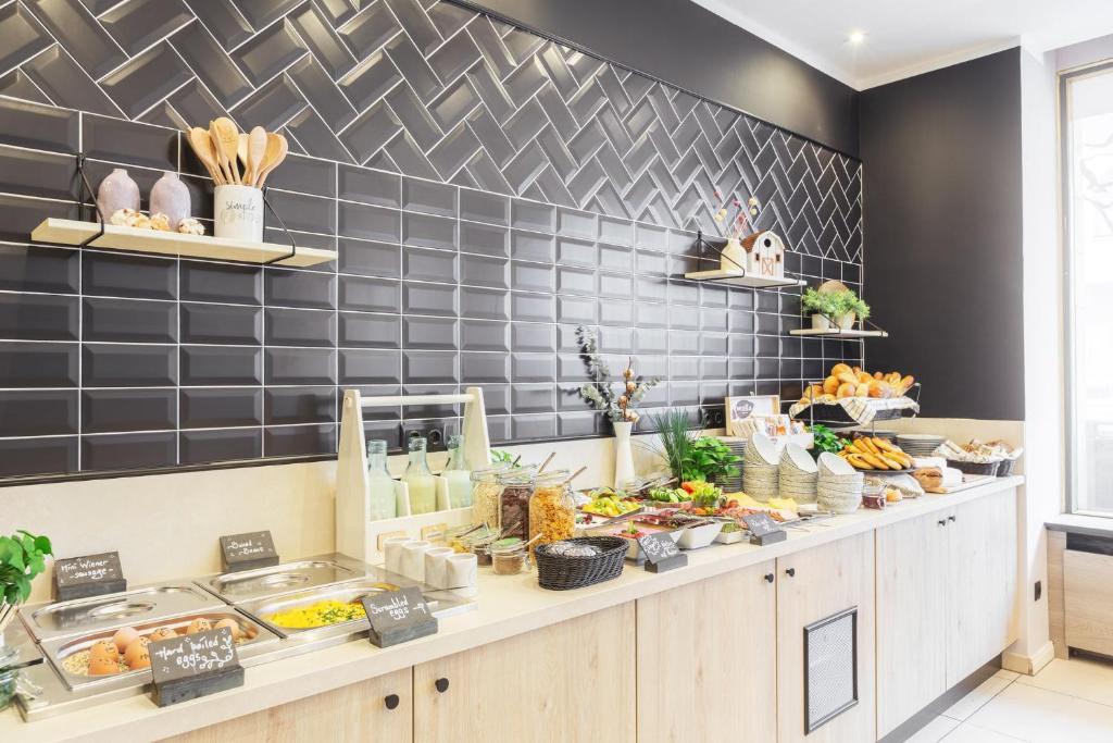 Garner Hotel Berlin - Ku'Damm by IHG - Resim 8