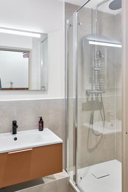 La Maison Générale - Apartamento De Cuatro Dormitorios