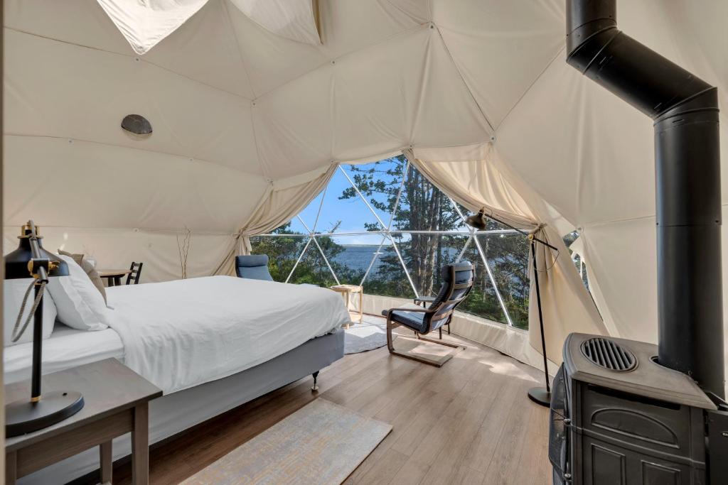 White Point Beach Resort photo