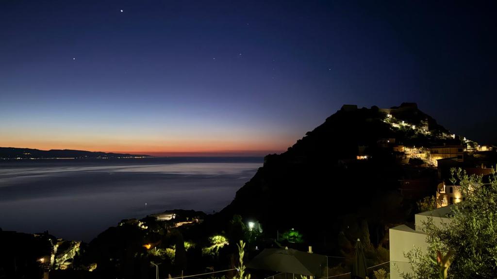 Villa Da Vinci Luxury Panoramic Apartments - Taormina rooms collection - 4