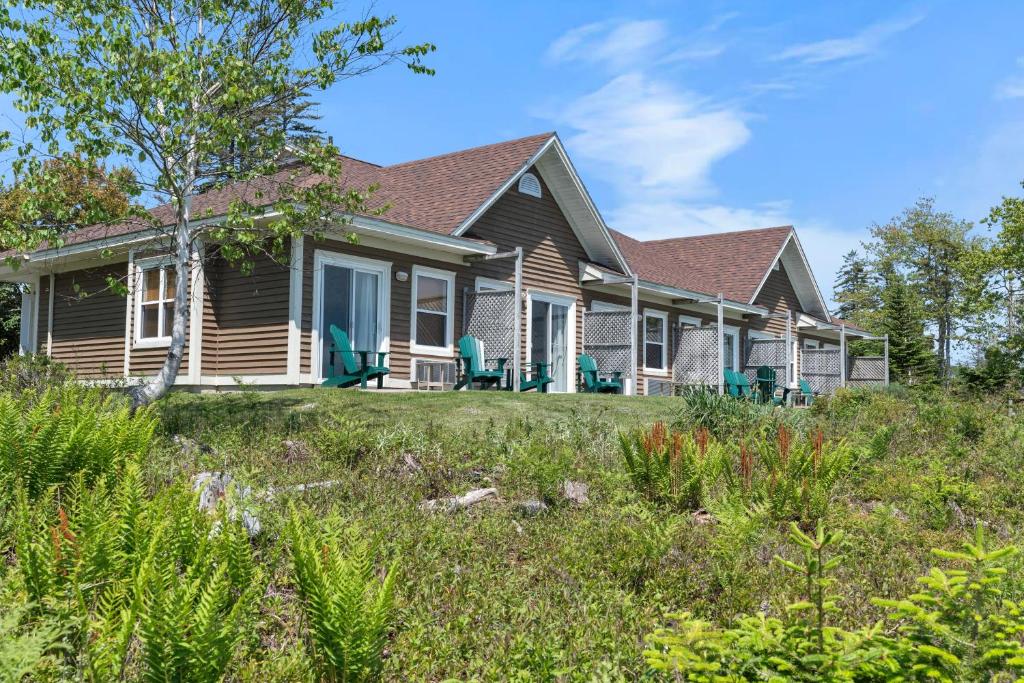 White Point Beach Resort photo