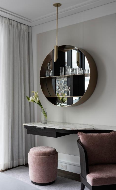 Four Seasons Hotel Montreal photo 5