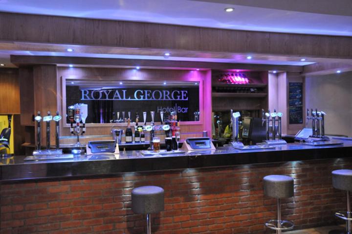 Royal George Hotel - Resim 7