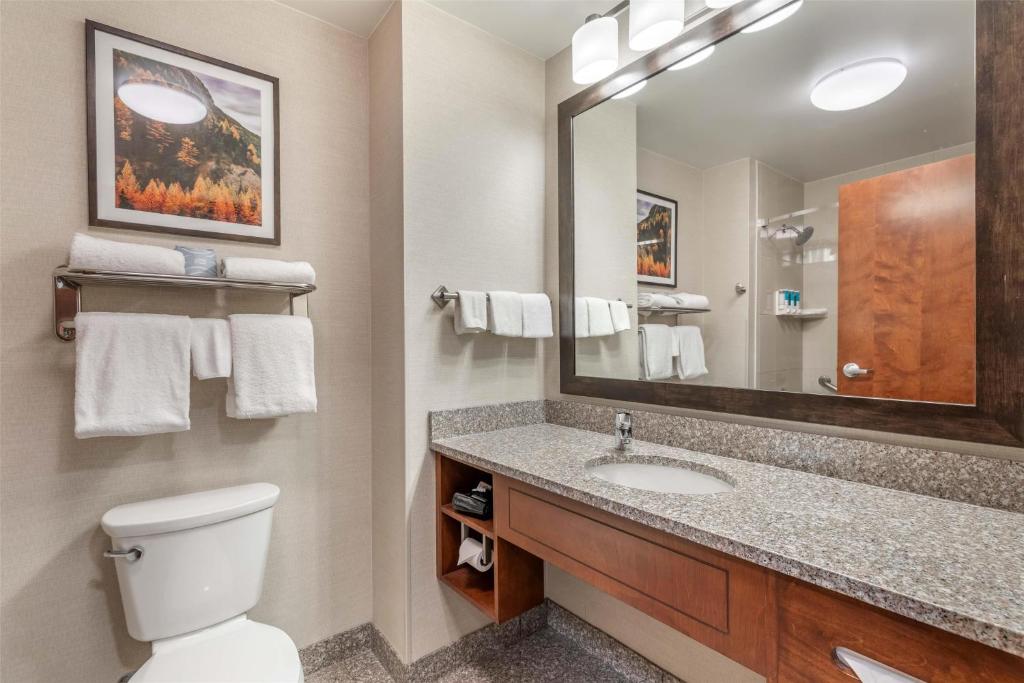 Drury Plaza Hotel Denver Central Park photo
