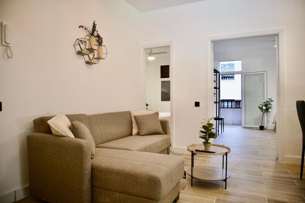 Modern Flat 6 pax Las Canteras