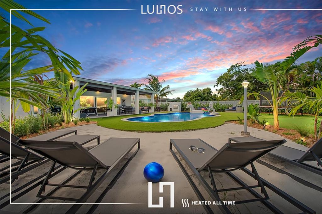 Πισίνα στο ή κοντά στο Miami 5BR Entertainer Heated Pool & Ping Pong L08