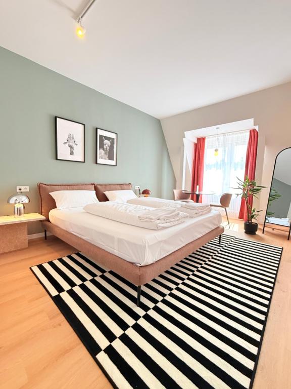 Smart Stayzz - Resim 12