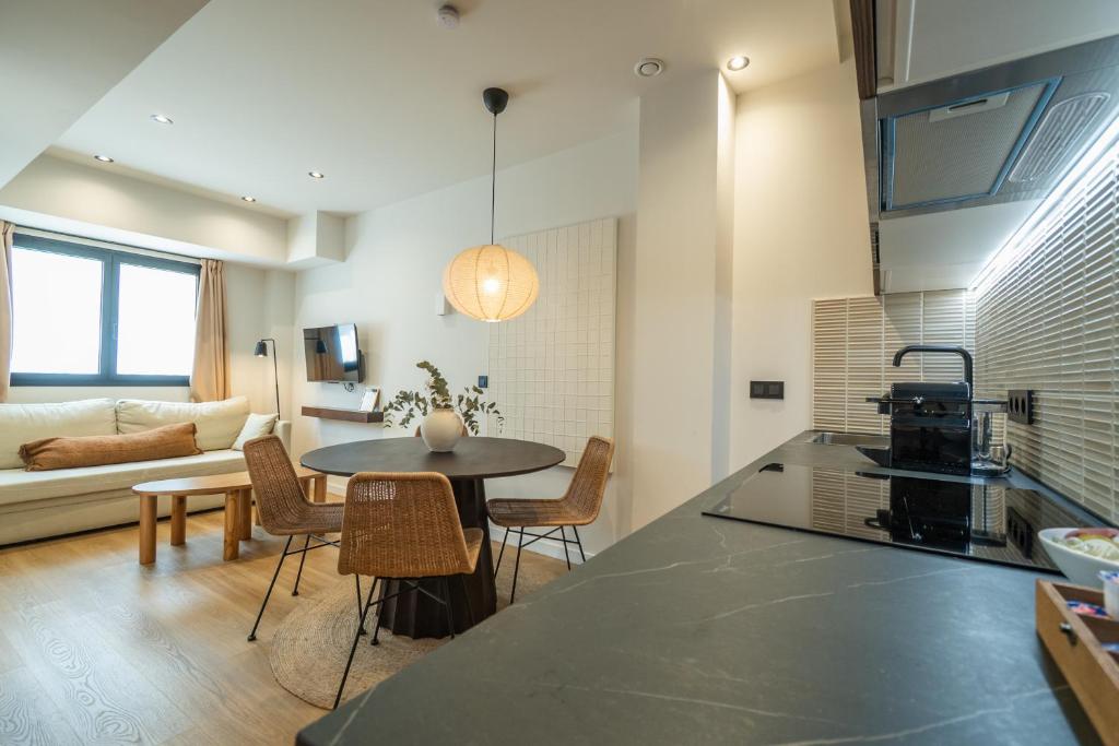 Calma Places - Patios de Alfonso XII - 12