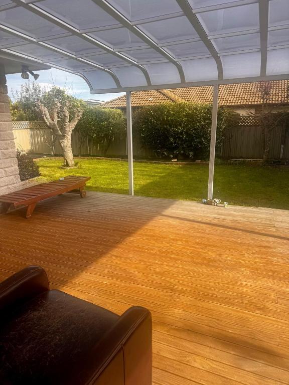 Walk to wineries - Modern retreat - Resim 19